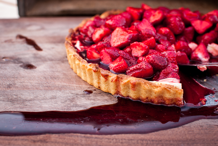 strawberry mascarpone tart