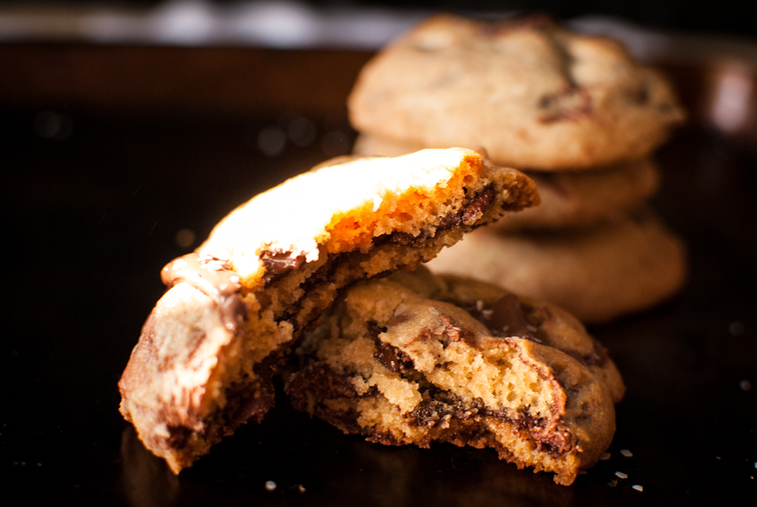 nutella filled chocolate chip cookies