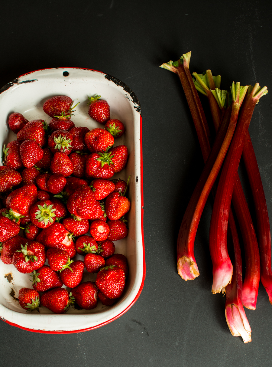 strawberry rhubarb pie