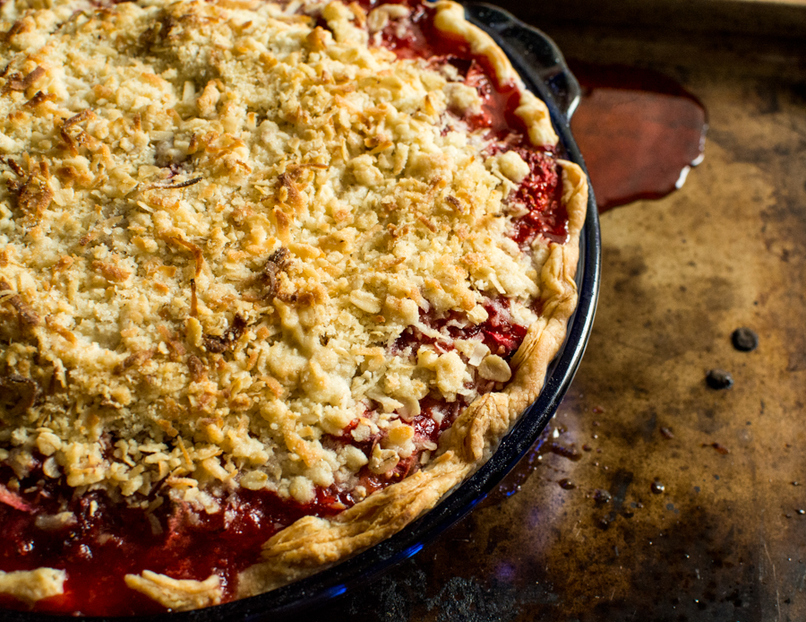 strawberry rhubarb pie