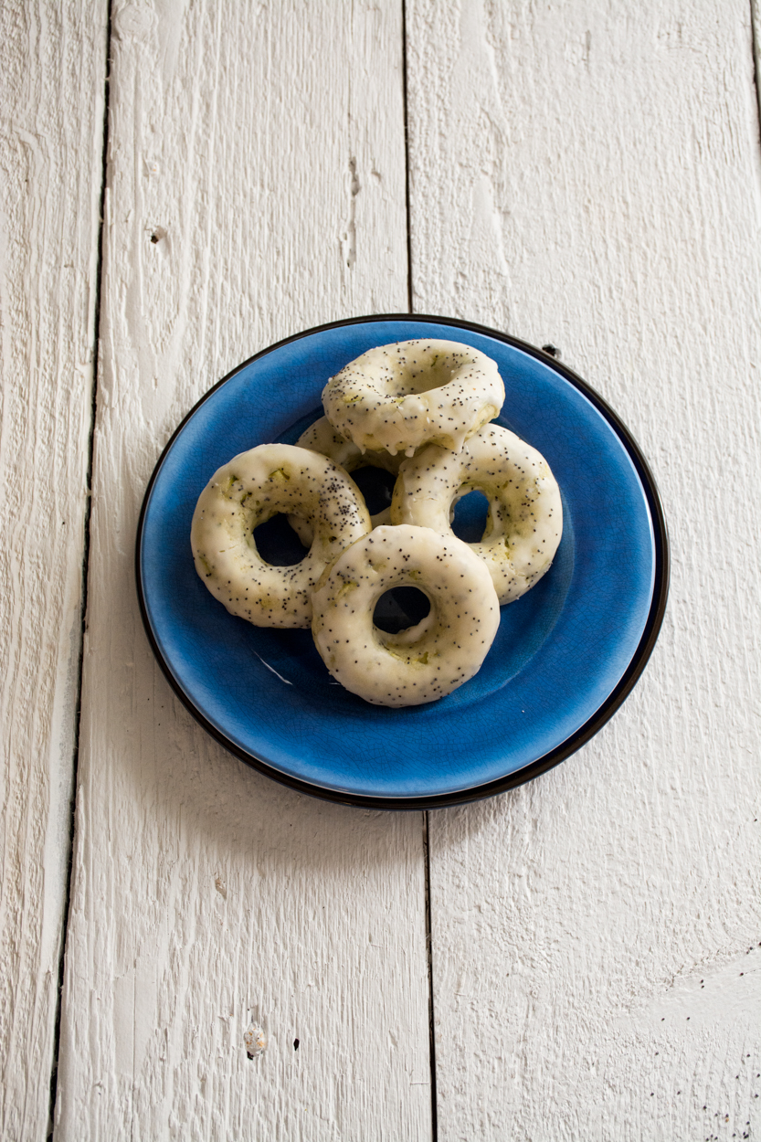 lemon poppyseed zucchini donuts