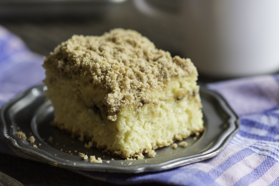 Banana Nutella Coffee Cake